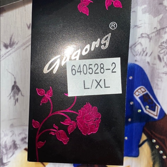 3/$25 NWT! Beautiful Asian/Japanese Tank Top - Picture 5 of 6